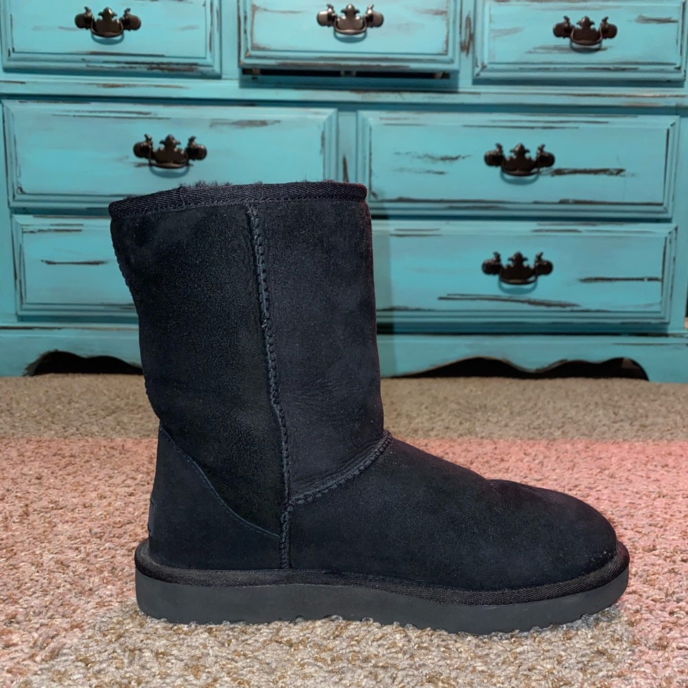 Short Black Ugg Boots